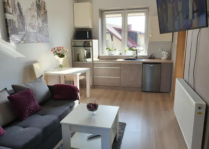 Apartament Malinowa 36 *